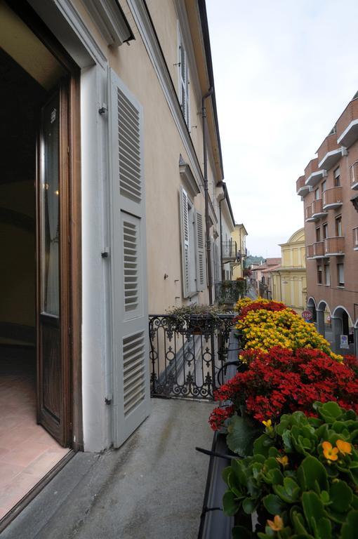 Palazzo Centro Alloggi Vacanza Nizza Monferrato Buitenkant foto