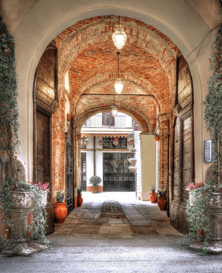 Palazzo Centro Alloggi Vacanza Nizza Monferrato Buitenkant foto