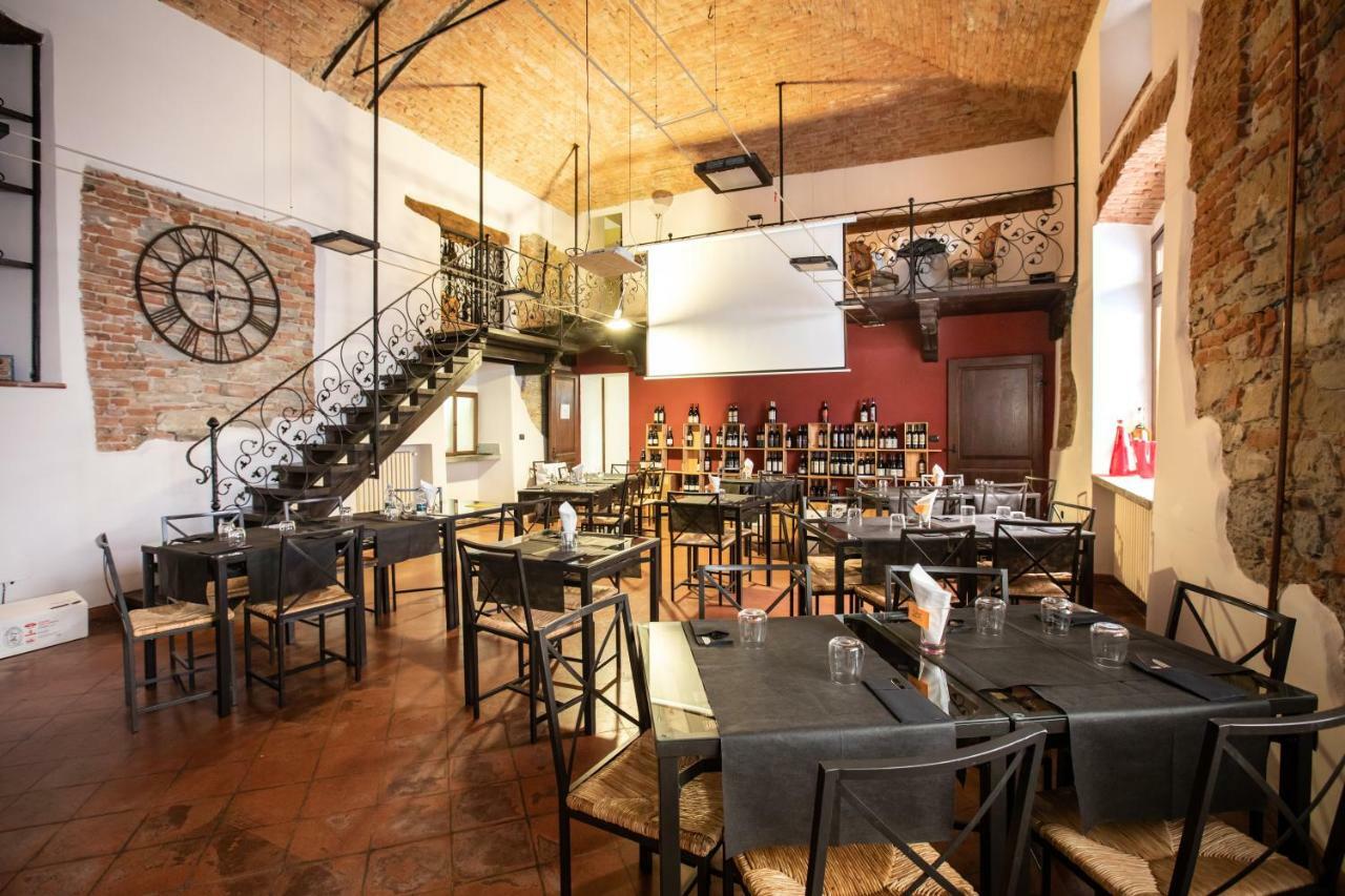 Palazzo Centro Alloggi Vacanza Nizza Monferrato Buitenkant foto
